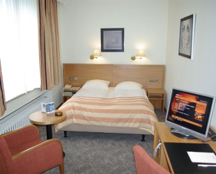 Grand Deluxe Twin Room 